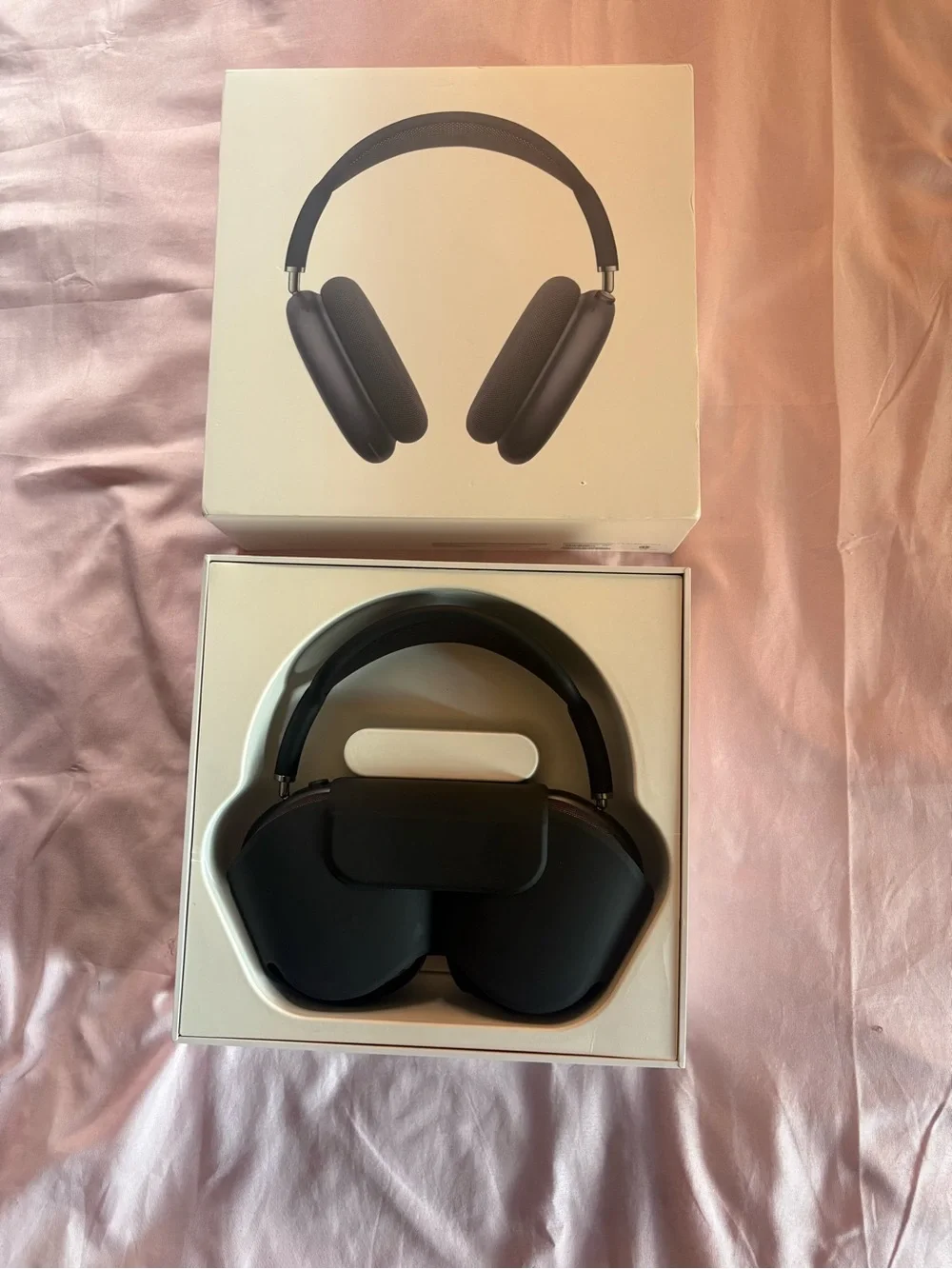 Apple Over‑Ear Wireless Headphones — Space Gray